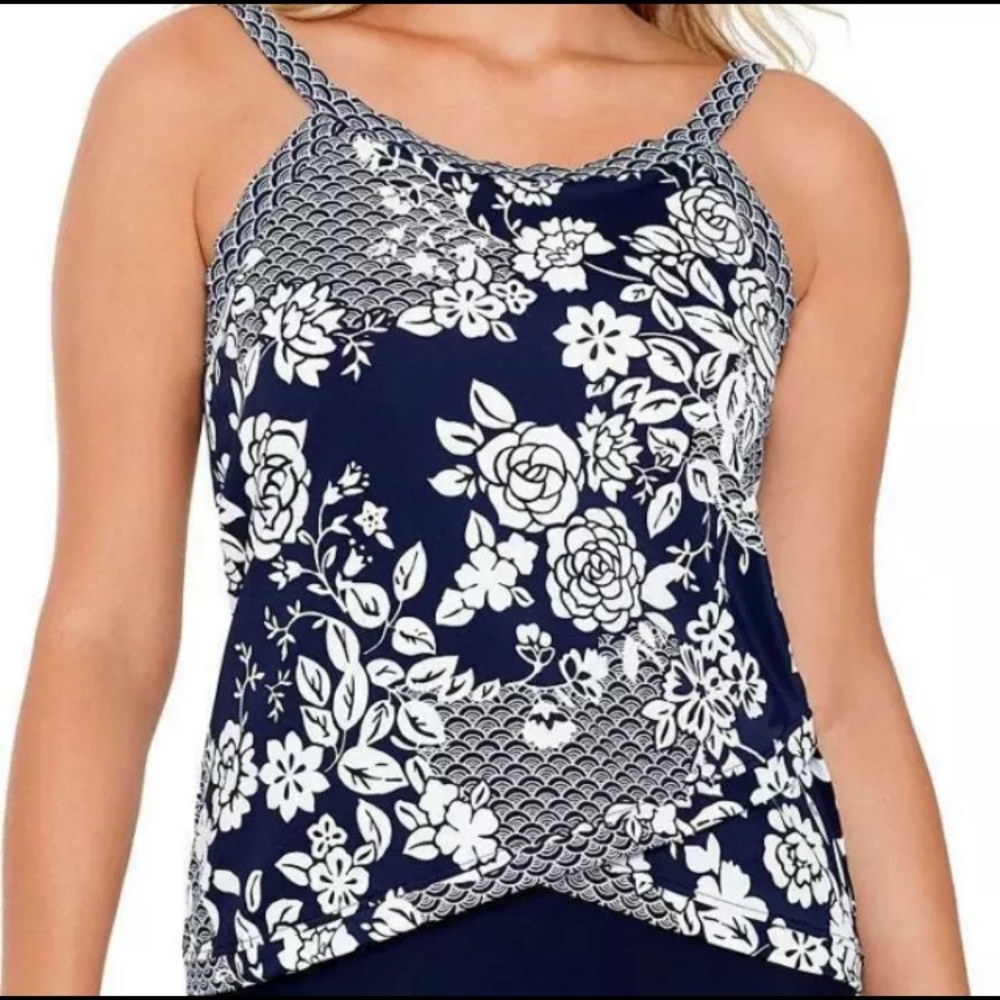 Swim Solutions Navy Swim Top Womens Size 10 White Floral Nautical Tankini NWT.